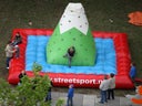Aufblasbarer Kletterberg, Kletterfelsen, aufblasbarer Kletterturm - Galerie - Bild 1