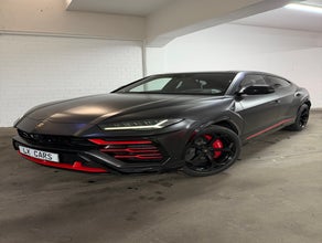 Lamborghini URUS mieten leihen Sportwagen Hochzeit Düsseldorf ✅