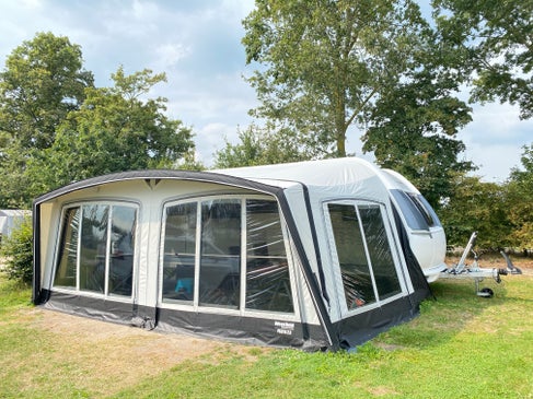 Wohnwagen mieten in 54550 Daun | Erento.com