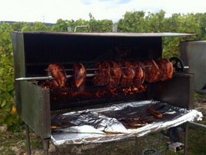 Spanferkelgrill Holzkohle