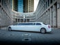 Chrysler 300C Stretchlimousine in WEISS mit rotem Teppich - Galerie - Bild 2