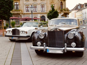 Rolls-Royce und Bentley Oldtimer mit Chauffeur für Ihr Event