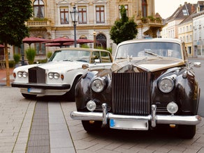 Rolls-Royce und Bentley Oldtimer mit Chauffeur für Ihr Event