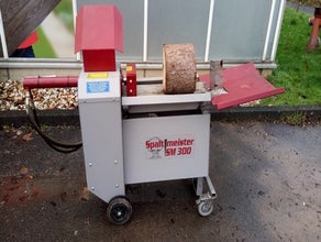 Holzspalter 7 t Spaltkraft 400 V, liegend