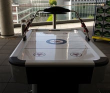 Airhockey Tisch