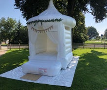 Hüpfburg weiß 3x4x4,5m, für Hochzeiten, Geburtstage und Familienfeste