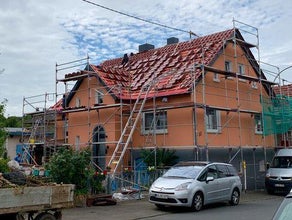 Dachdeckeraufzug Dachdeckerlift Schrägaufzug Schräglift Steckaufzug Stecklift Materialaufzug Materiallift Bauaufzug Baulift mieten