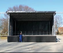 Trailer Bühne 10x6m und 6,3m hoch