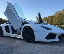 LAMBORGHINI Aventador Roadster - Fahren jetzt den Super-Lambo - Zustellung möglich