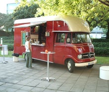 Foodtruck / Food Truck / historisches Cateringfahrzeug Mercedes Benz 319