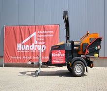 Holzhäcksler mieten!