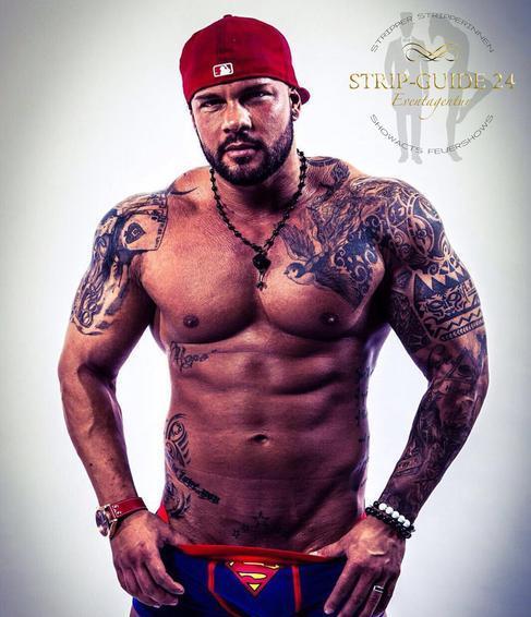 Oranienbaumdan Natashaning ishtirokidagi rus pornosi