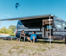 Camper Van Crosscamp 600 2.2 (4 Schlafplätze) mit Dusche/Toilette