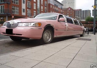 Stretchlimousine Pink Lincoln Town Car Strech limo