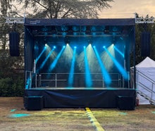 Trailerbühne Smart Stage 27 · Mobile Open-Air-Bühne für Tagesveranstaltungen
