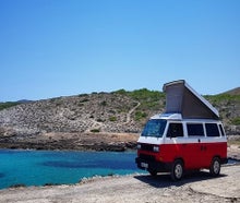 VW California „Californication“ - Komfortabler Kastenwagen für 4 Camper