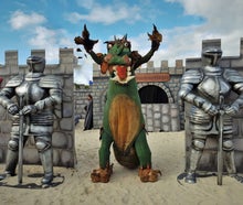 Drachen - Stelzenfigur