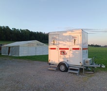 Exklusiver Toilettenwagen MINI