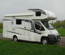 Wohnmobil Knaus Sky Traveller 600 DKG bis 6 Personen Wohnmobilvermietung München-Gröbenzell-Rothenburg