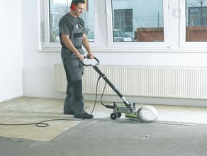 Teppichstripper mit Fahrgestell