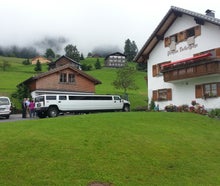 Hummer H2 XXXL Stretchlimousine in weiss