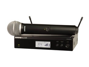 Funk Shure Funkmikrofon mit Empfänger, Gesangsmikrofon und Choraufnahmen, Profitechnik.