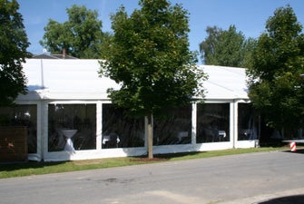 Partyzelt - Festzelt 6m x 15m weiß mit 50% Sprossenfenster