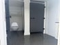 Großer voll Autarker VIP-Toilettenwagen  bis 300 Person Frisch- und Abwassertank / Solaranlage Vacuum - Galerie - Bild 2