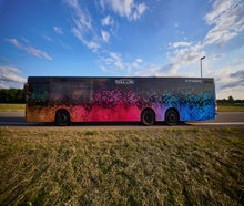 Partybus mit Getränkeflat und Barkeeper