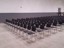 Polster-, Kunststoffstapel- und Holzklappstuhl - Galerie - Bild 1