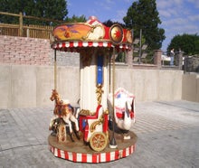 Kleines Nostalgie-Kinderkarussell