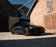 AUDI RS3 LIMOUSINE