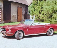 Oldtimer Ford Mustang Cabrio