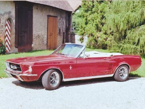 Oldtimer Ford Mustang Cabrio