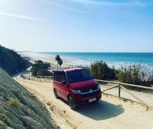 VW California Beach (4 Schlafplätze / 5 Sitze / Solar / Baujahr 2022)