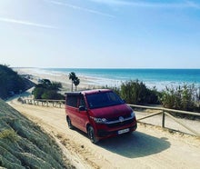 VW California Beach (4 Schlafplätze / 5 Sitze / Solar / Baujahr 2022)