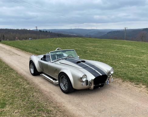 AC Cobra V8 zum Selbstfahren - www.mietedeinenoldtimer.de