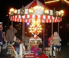 NOSTALGIE KARUSSELL / KINDER-KARUSSELL MIT 12-14 PLÄTZEN
