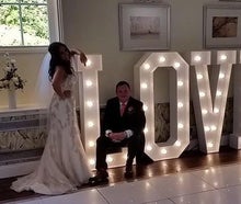 LOVE Buchstaben - Dekoration Hochzeit