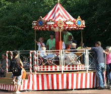 Nostalgiekarussell / Kinderkarussel / Podiumkarussell mieten