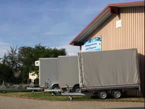 Kühlanhänger/Getränkeanhänger/Umzugsanhänger/Autotransporter zu vermieten