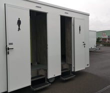 Toilettenwagen 3 Damen/1 Herren Toilettenkabine und 4 Urinale - Baujahr 2024