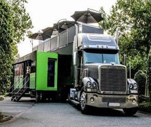 Mega Emotiontruck Showtruck