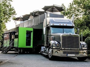 Mega Emotiontruck Showtruck