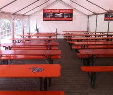 Komplettes Partyset Zelt 5x10 Meter inkl. 12 Biertischgarnituren