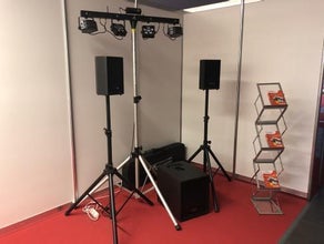 Party Musikanlage Tonanlage Soundanlage mit zwei Lautsprecher, Mikrofon und Anschluss für ein Handy oder Tablett