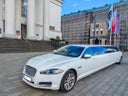Jaguar Xf Stretchlimousine. Keine Lincoln Town car innen pink auch etwas