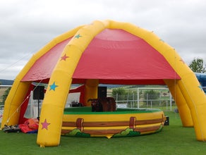 Eventdome Rot Gelb / Aufblasbares Zelt / Airdome