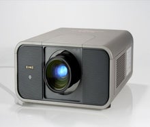 Hochleistungs-Beamer - Eiki LC-X80 6500 Lumen inklusive Standard Optik