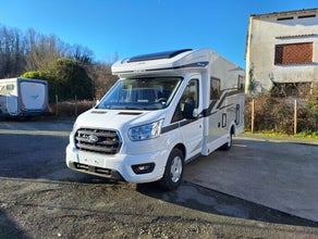 McLouis MC4 339 - Teilintegrierter mit Einzelbetten im Heck für 4 Personen